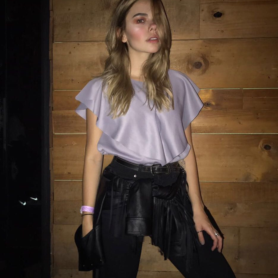 How to wear Pura: Top clavel