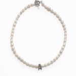 Collar Perla & Letra - Pura Clothes