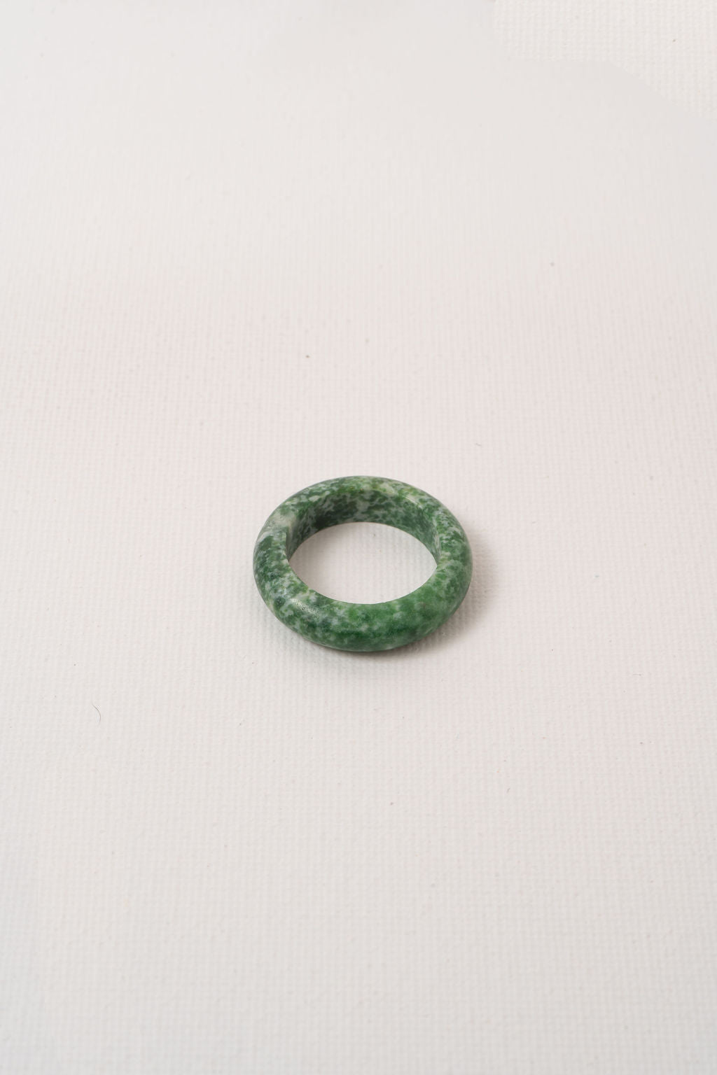 Anillo Jaspe verde - Pura Clothes